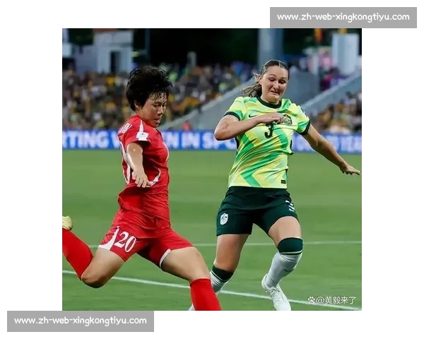 澳大利亚女足国脚戈里汉密尔顿岛完婚 李梦雯曾为队友见证